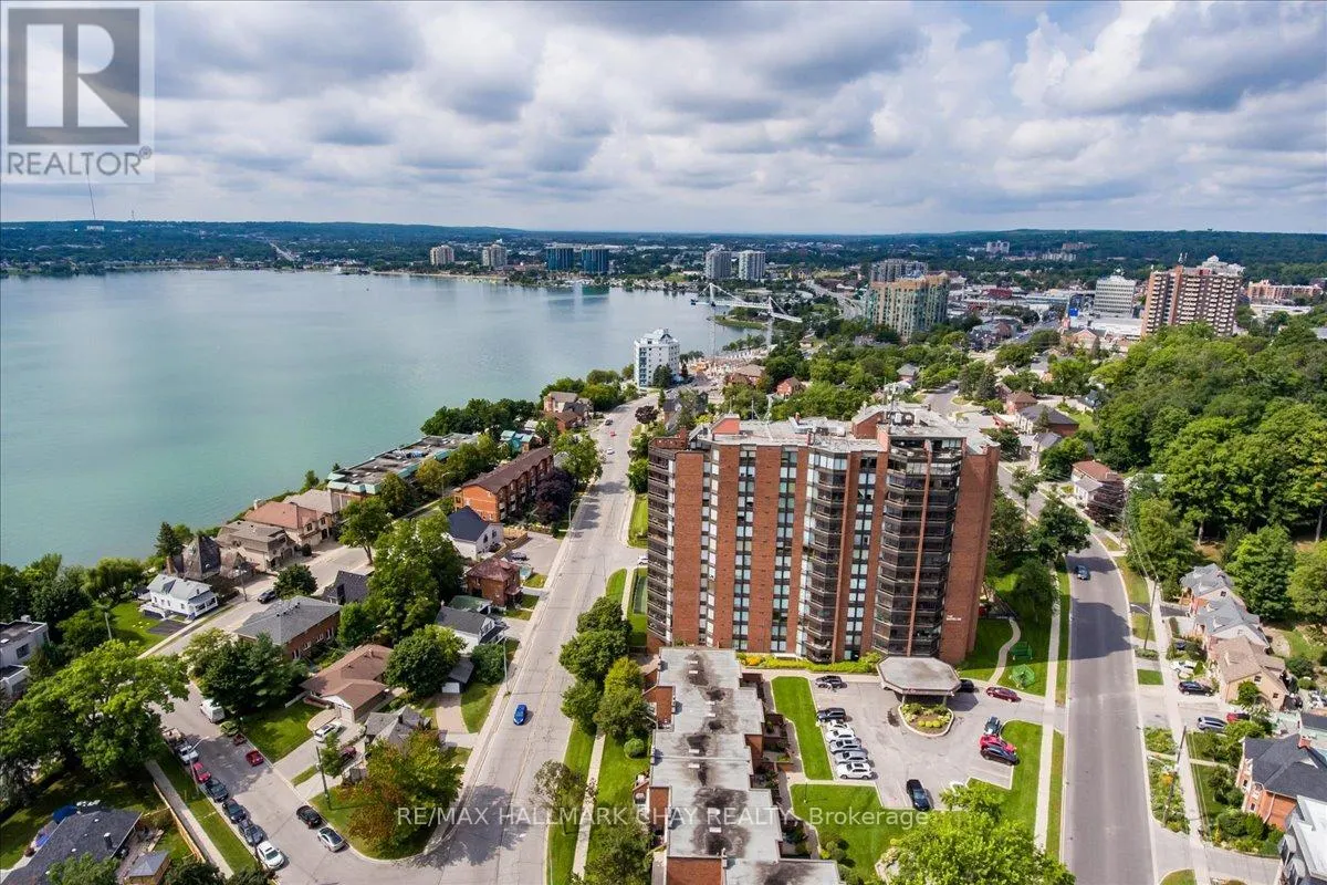 204 - 181 COLLIER STREET