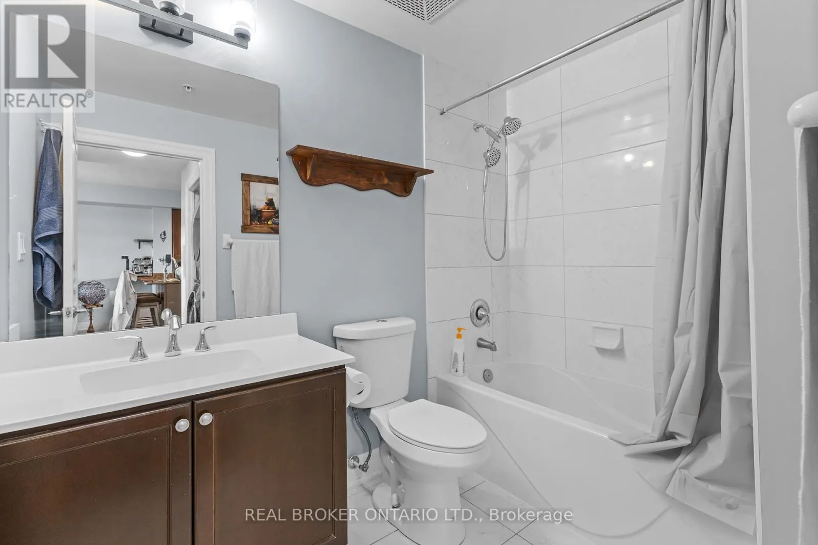 302 - 1 SHIPYARD LANE