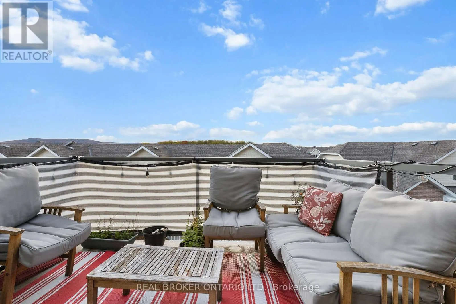 302 - 1 SHIPYARD LANE