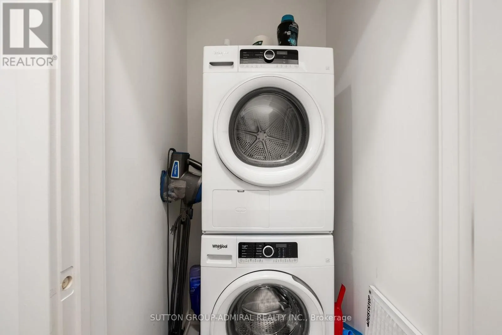 305 - 21 MATCHEDASH STREET