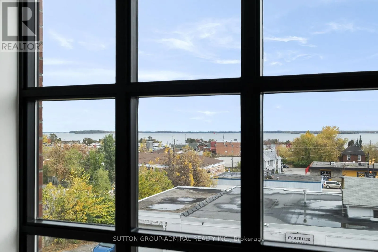 305 - 21 MATCHEDASH STREET