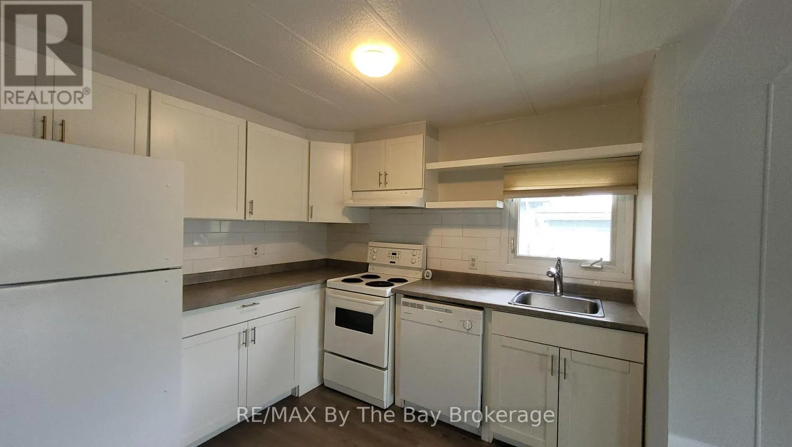 50 GEORGIAN GLEN DRIVE