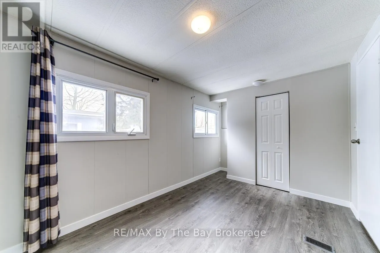 50 GEORGIAN GLEN DRIVE