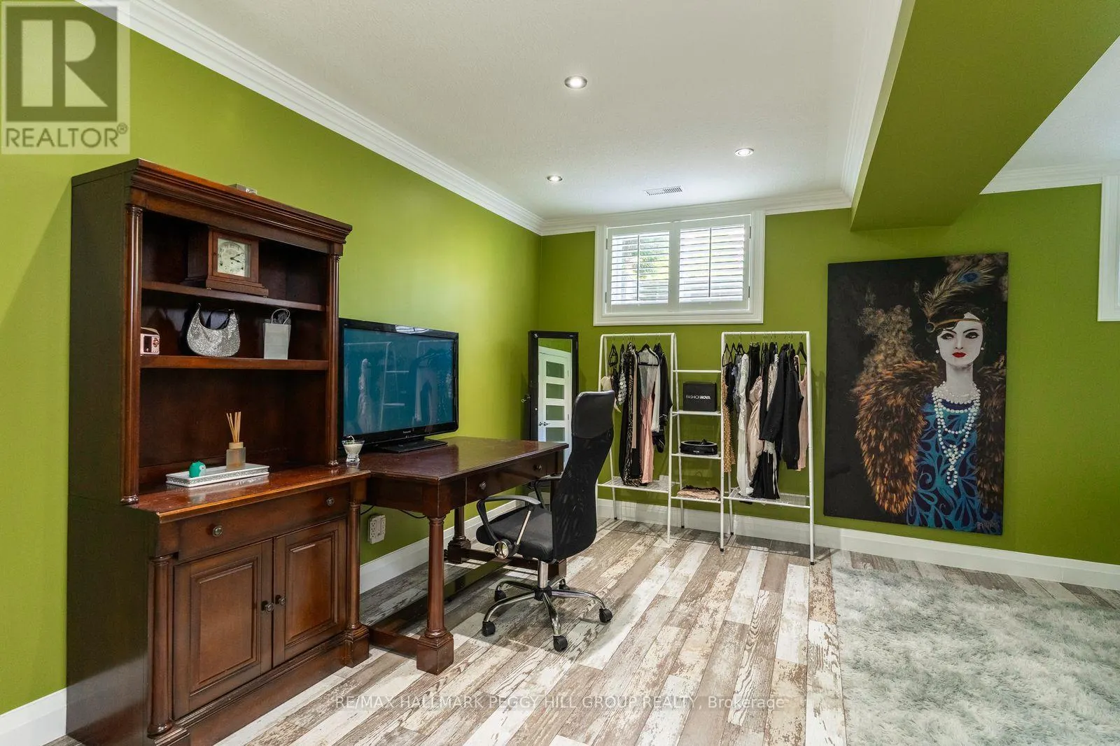 127 GOLDFINCH CRESCENT