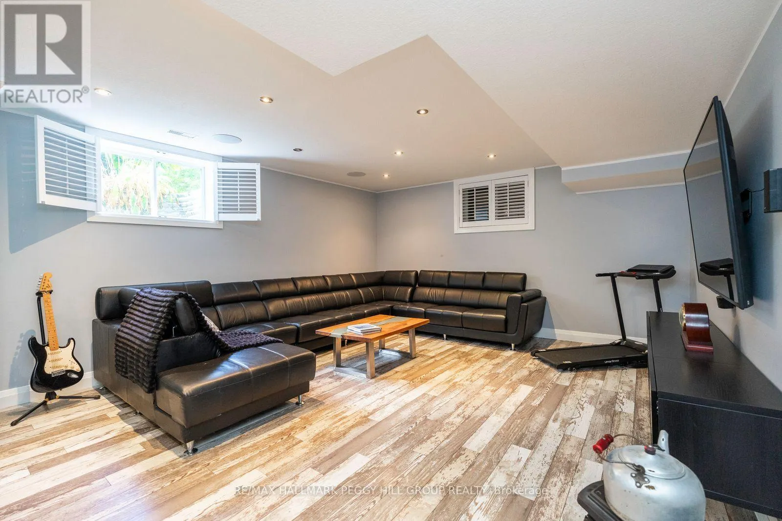 127 GOLDFINCH CRESCENT