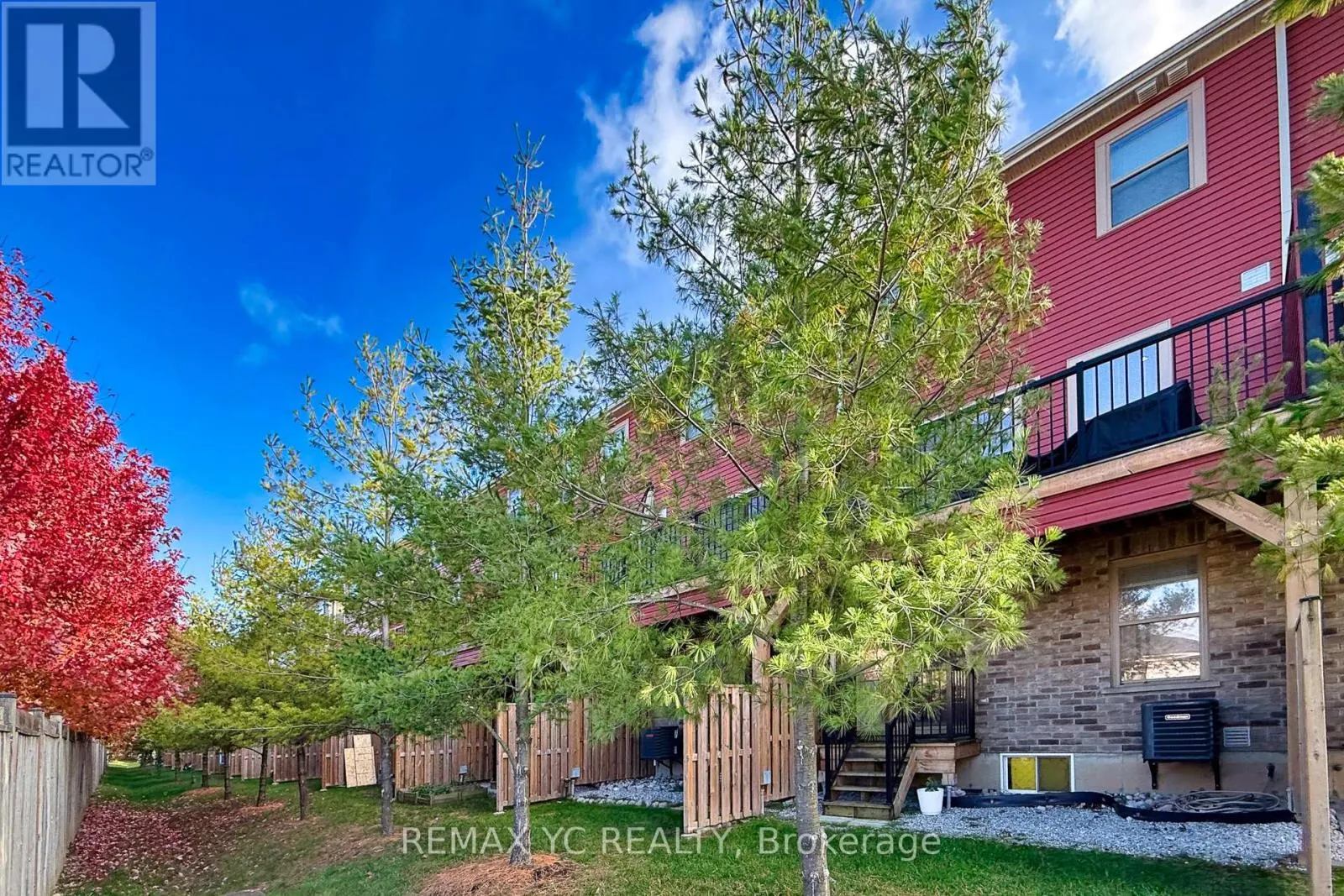 2 - 1 LEGGOTT AVENUE