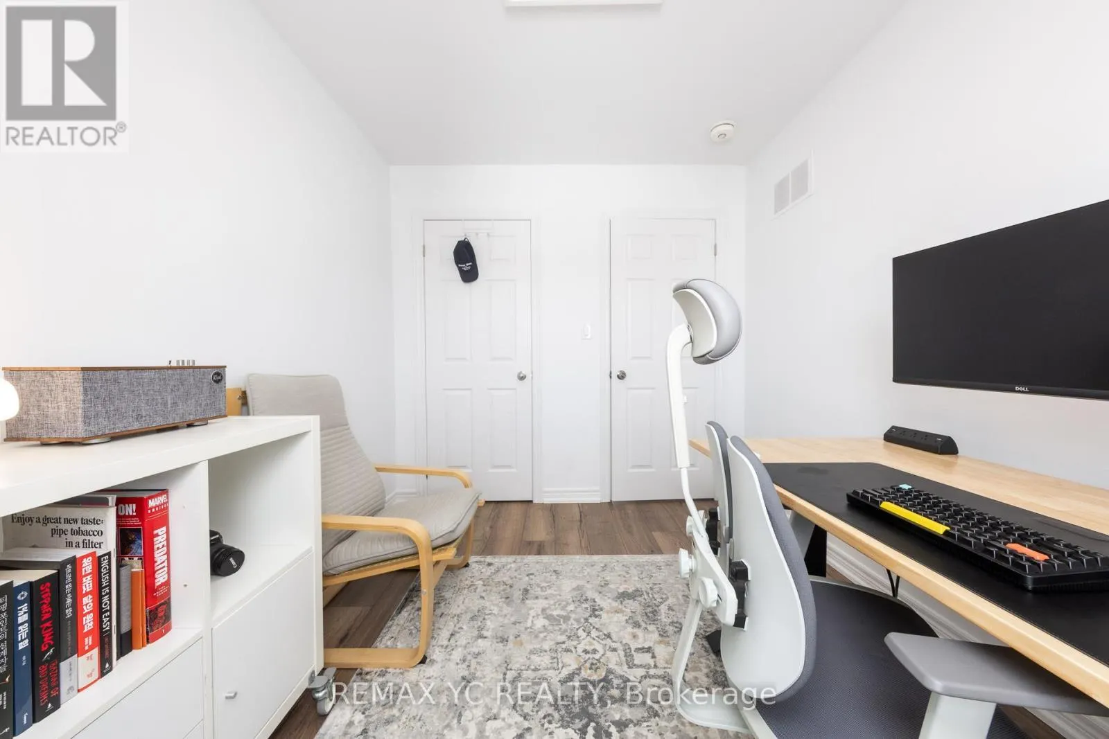 2 - 1 LEGGOTT AVENUE