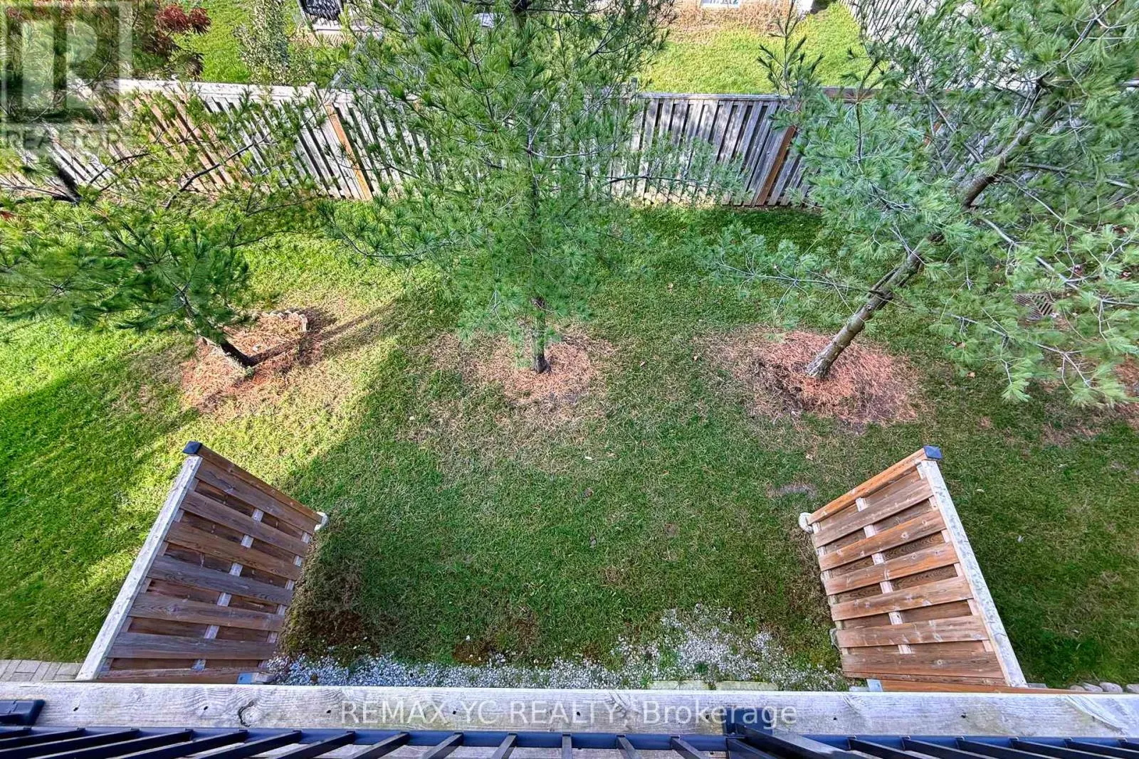 2 - 1 LEGGOTT AVENUE