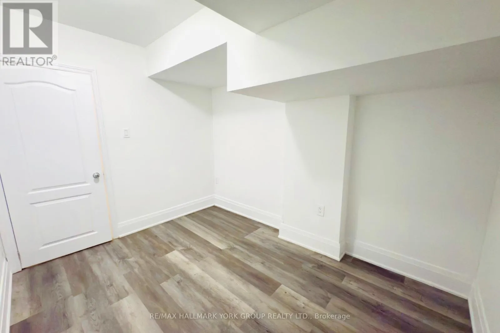 LOWER - 51 LITTLE LAKE DRIVE