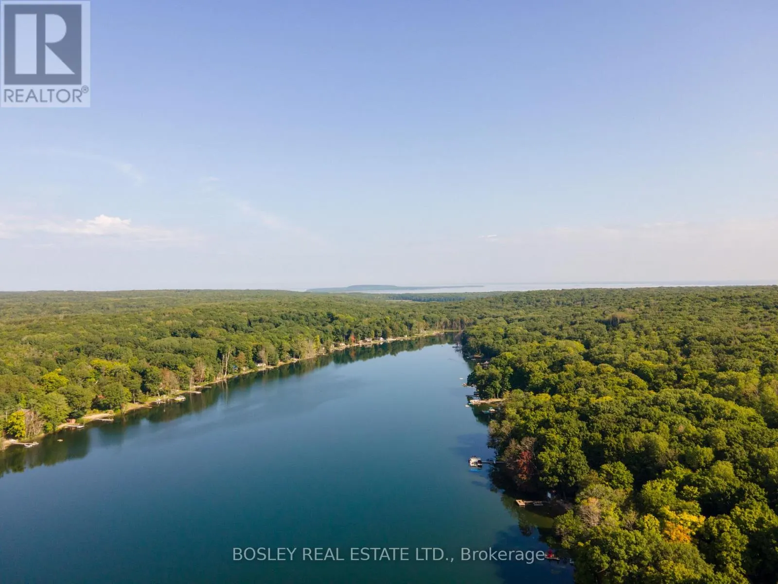 COTTAGE - 152 FARLAIN LAKE ROAD E