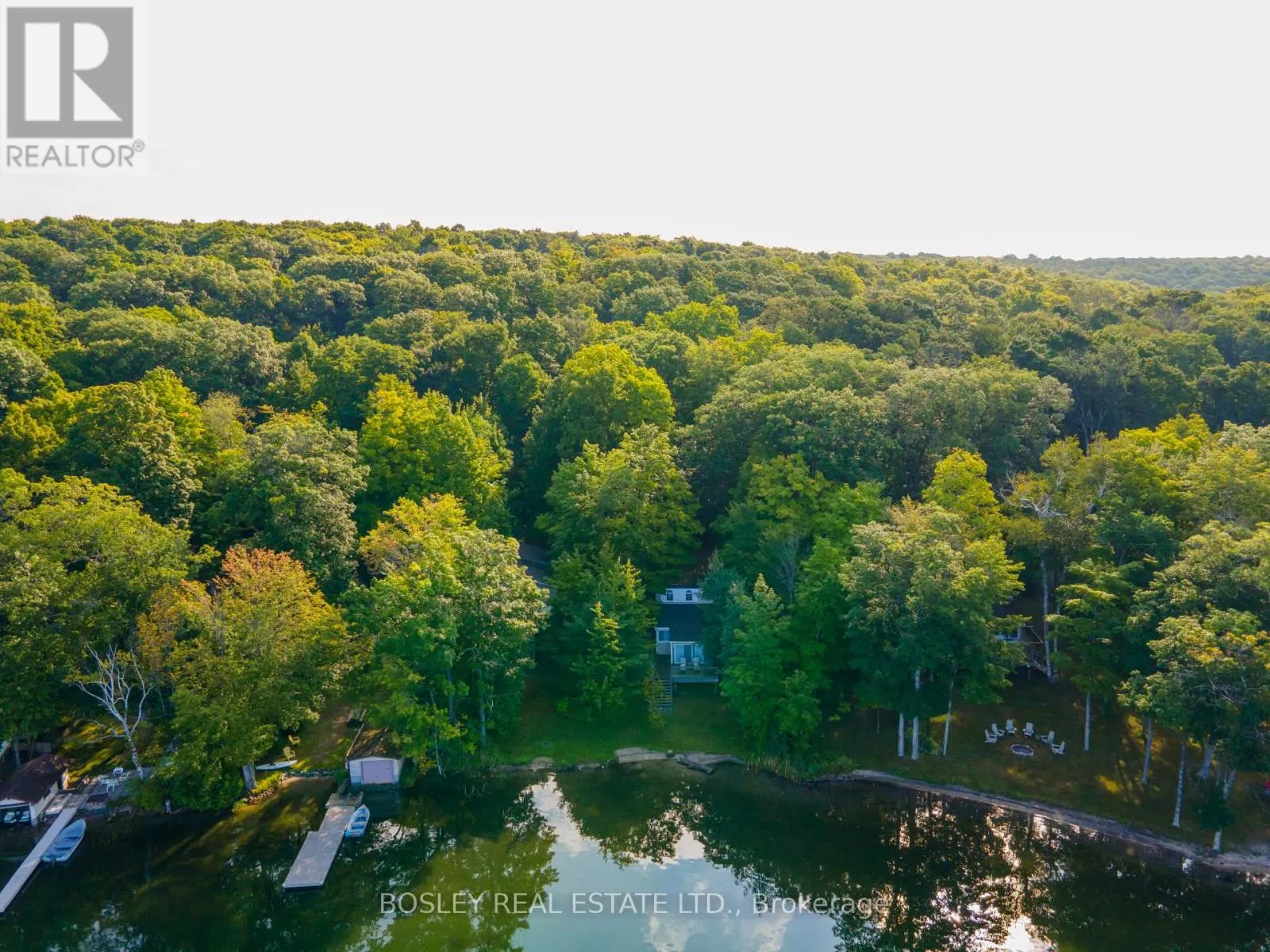 COTTAGE - 152 FARLAIN LAKE ROAD E