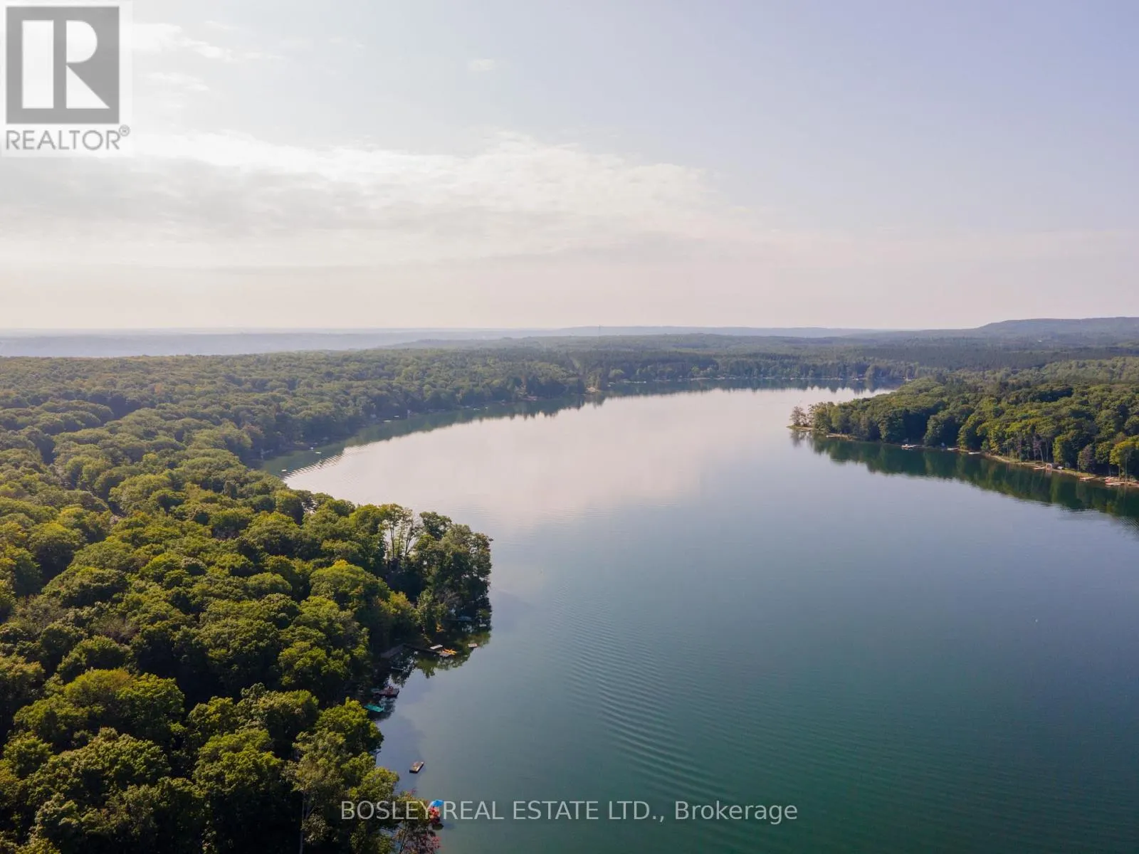 COTTAGE - 152 FARLAIN LAKE ROAD E