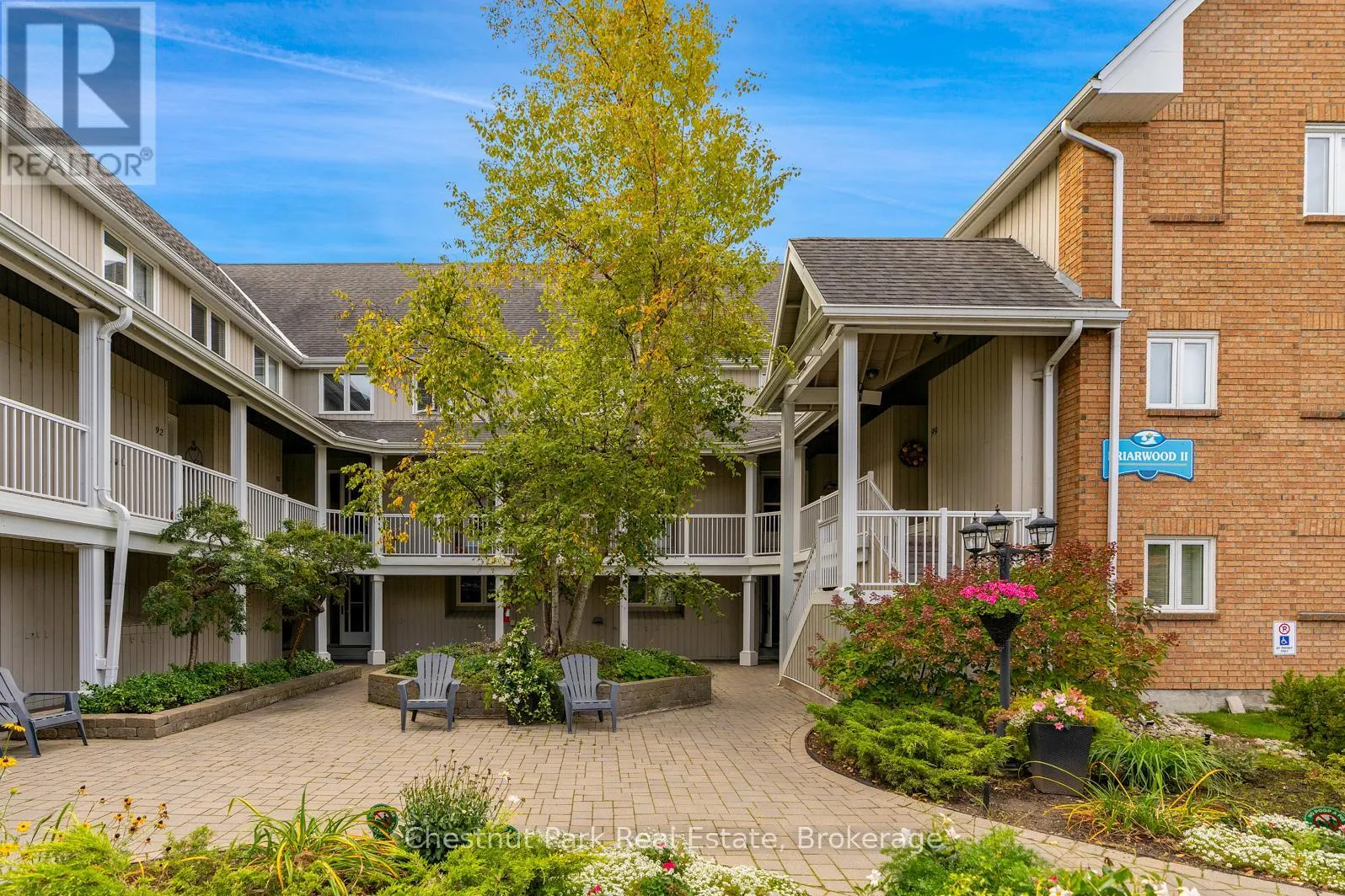 97 - 18 RAMBLINGS WAY, #97