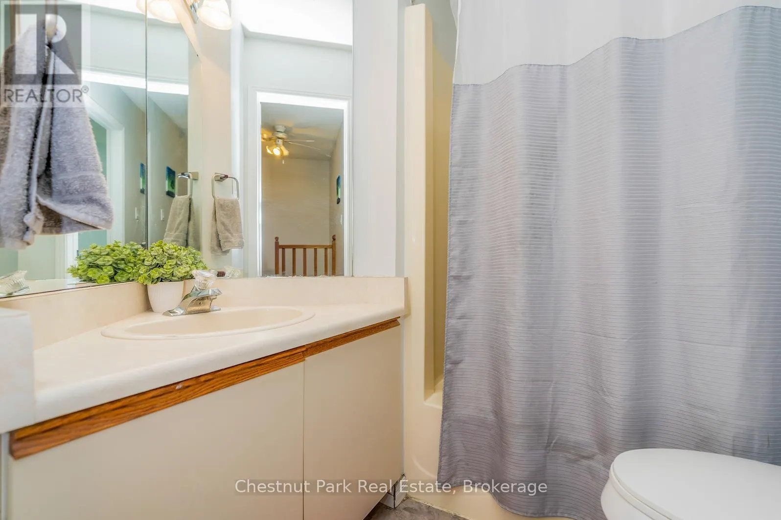 97 - 18 RAMBLINGS WAY, #97