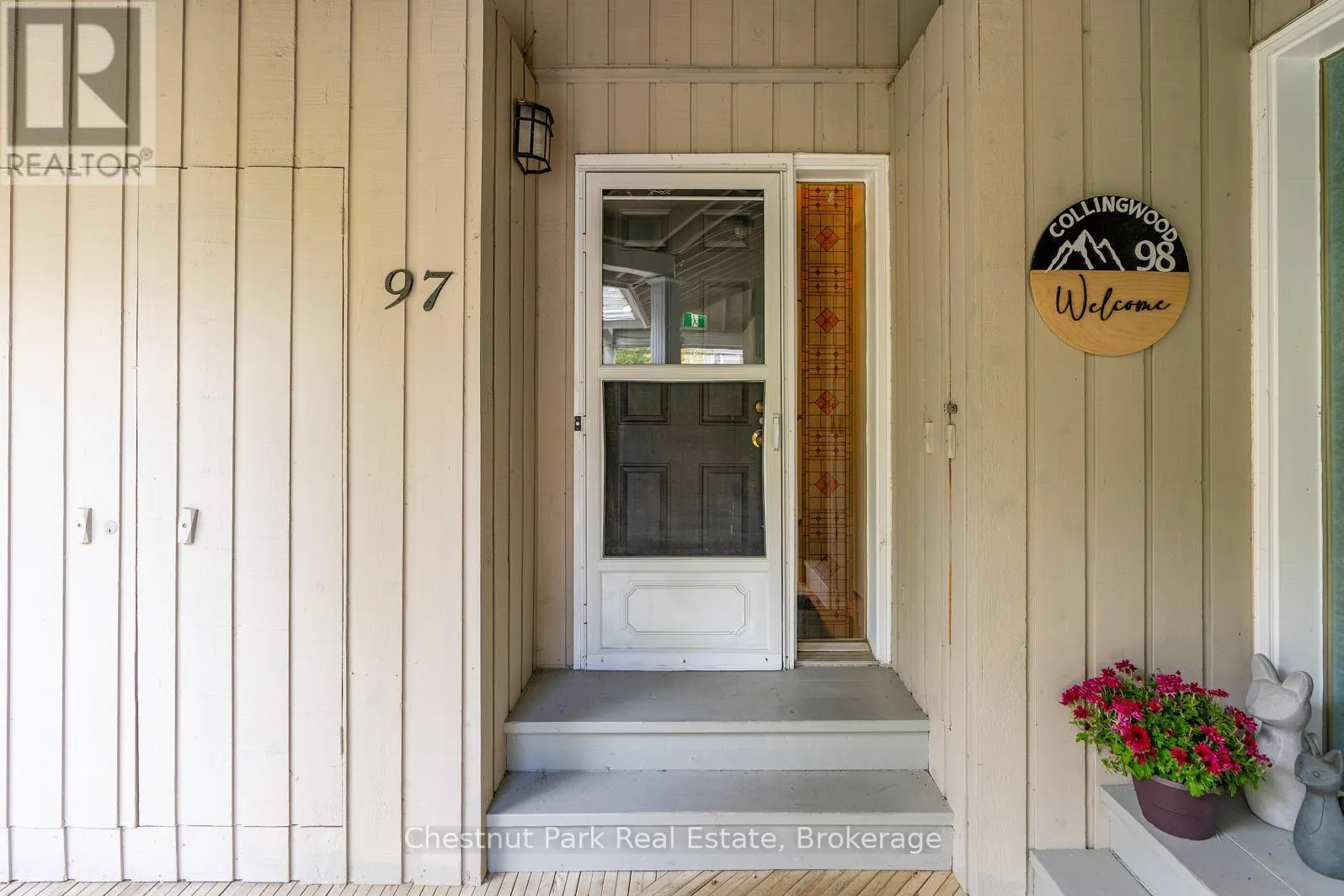 97 - 18 RAMBLINGS WAY, #97