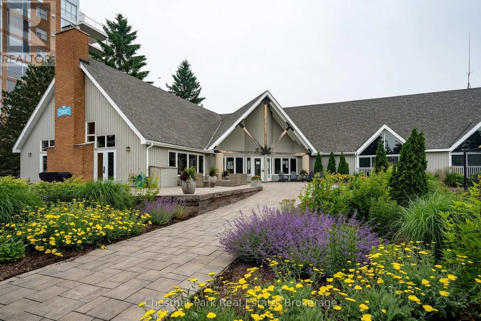 97 - 18 RAMBLINGS WAY, #97