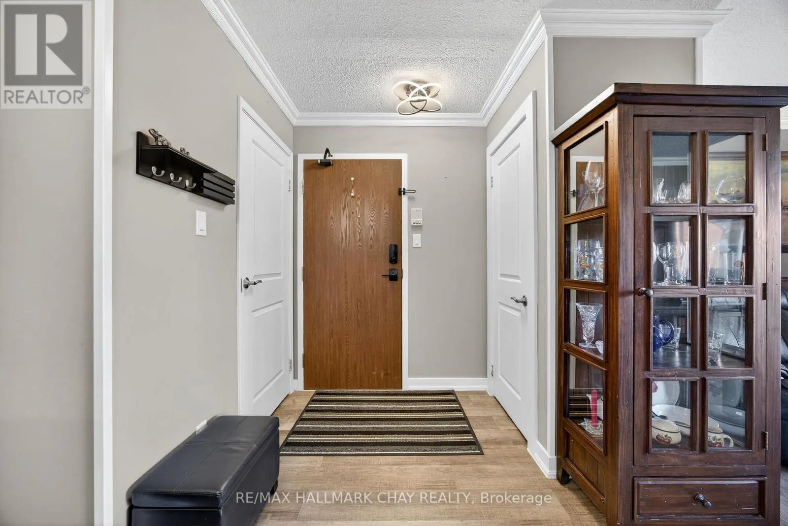 G9 - 147 EDGEHILL DRIVE