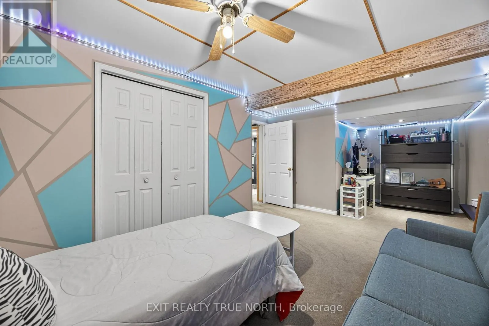 165 RITCHIE CRESCENT