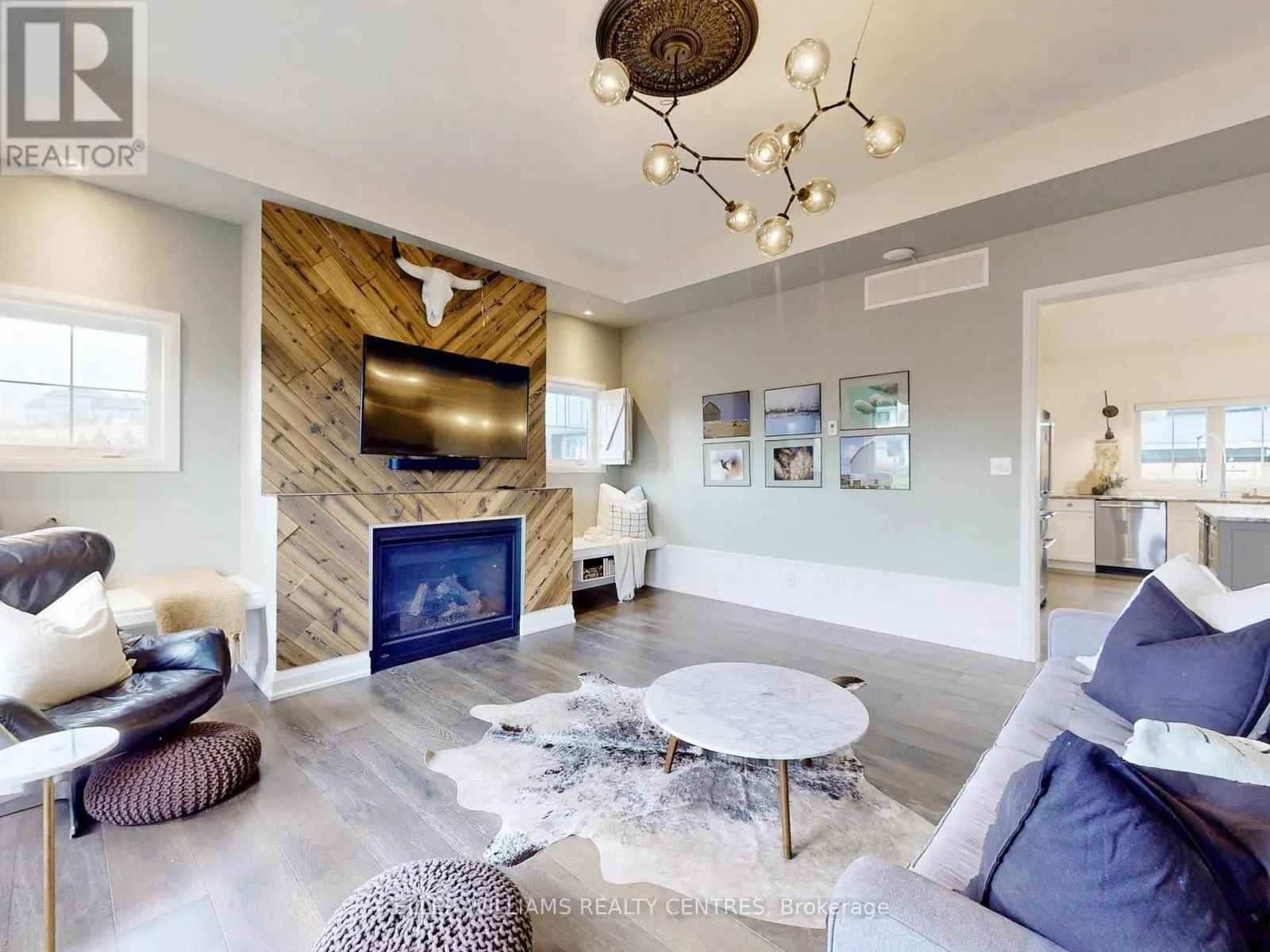 2 THOROUGHBRED DRIVE