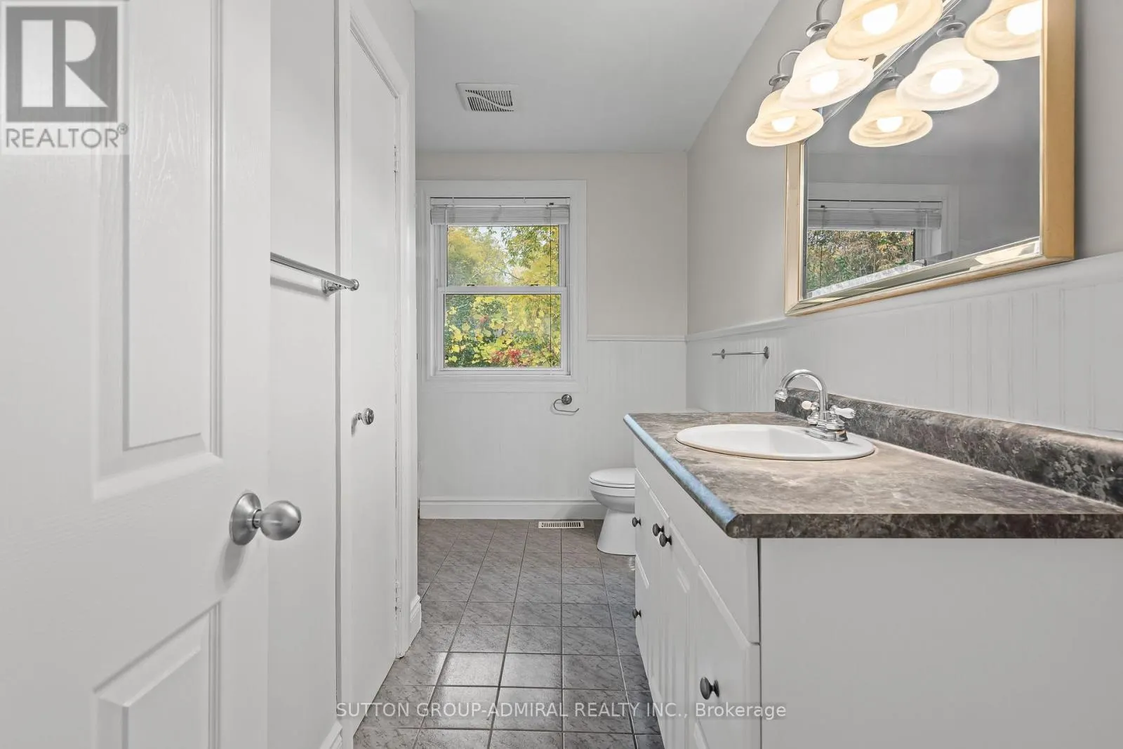 110 CUMBERLAND STREET