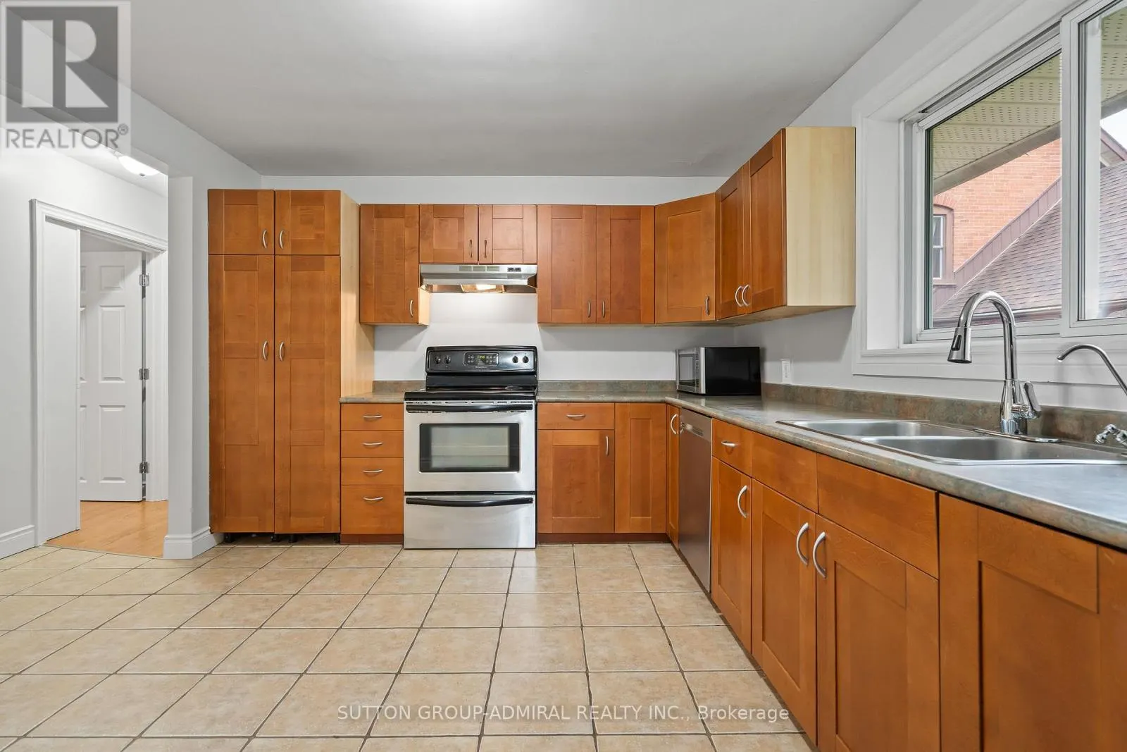 110 CUMBERLAND STREET