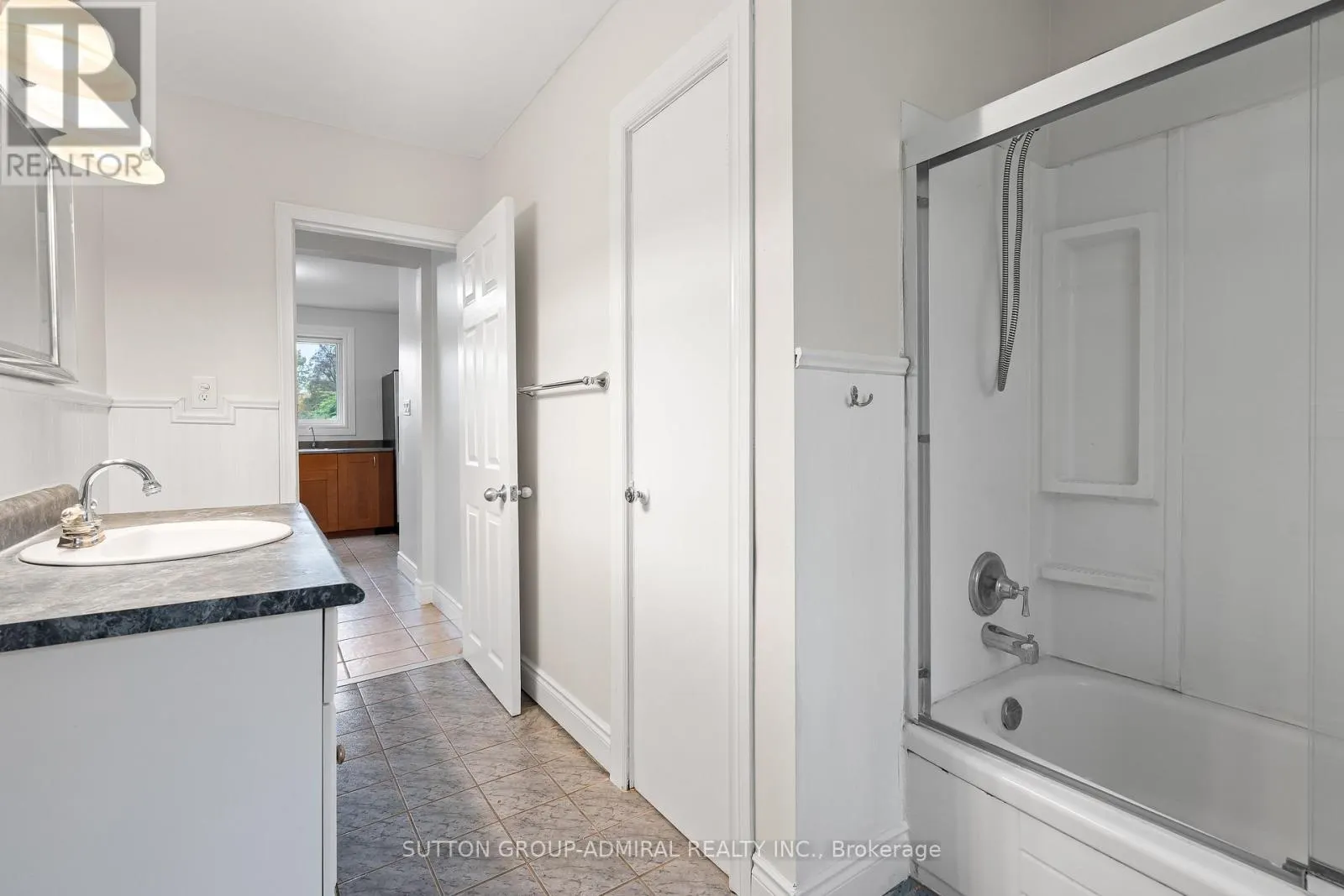 110 CUMBERLAND STREET