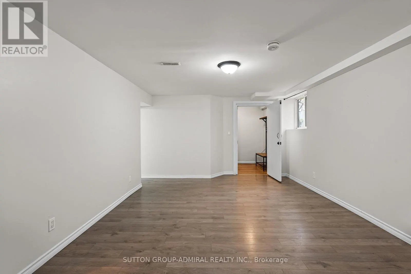 110 CUMBERLAND STREET