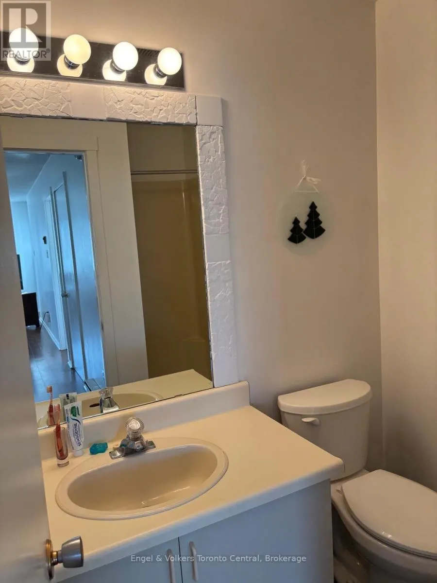 93 - 23 DAWSON DRIVE, #93