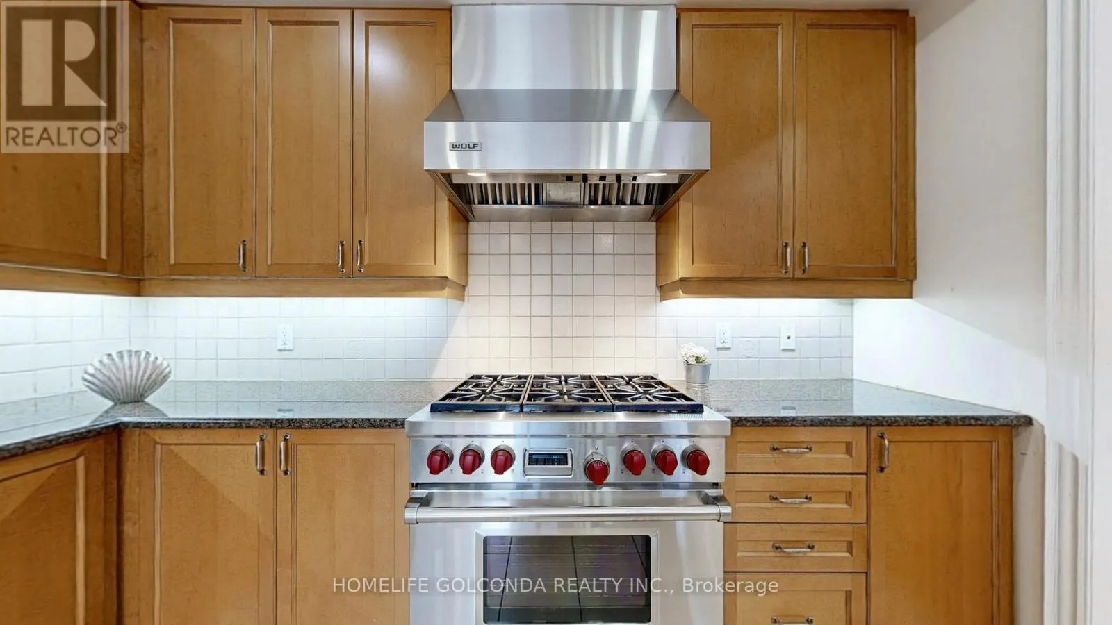 146 SANDRINGHAM DRIVE