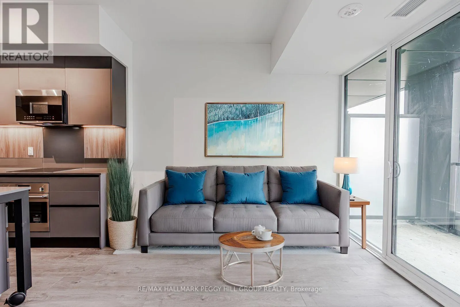 1001 - 39 MARY STREET