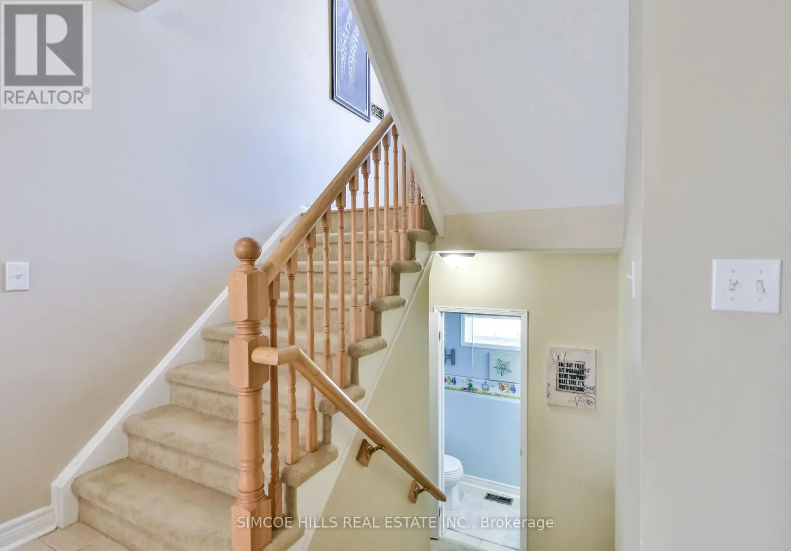 17 - 800 WEST RIDGE BOULEVARD