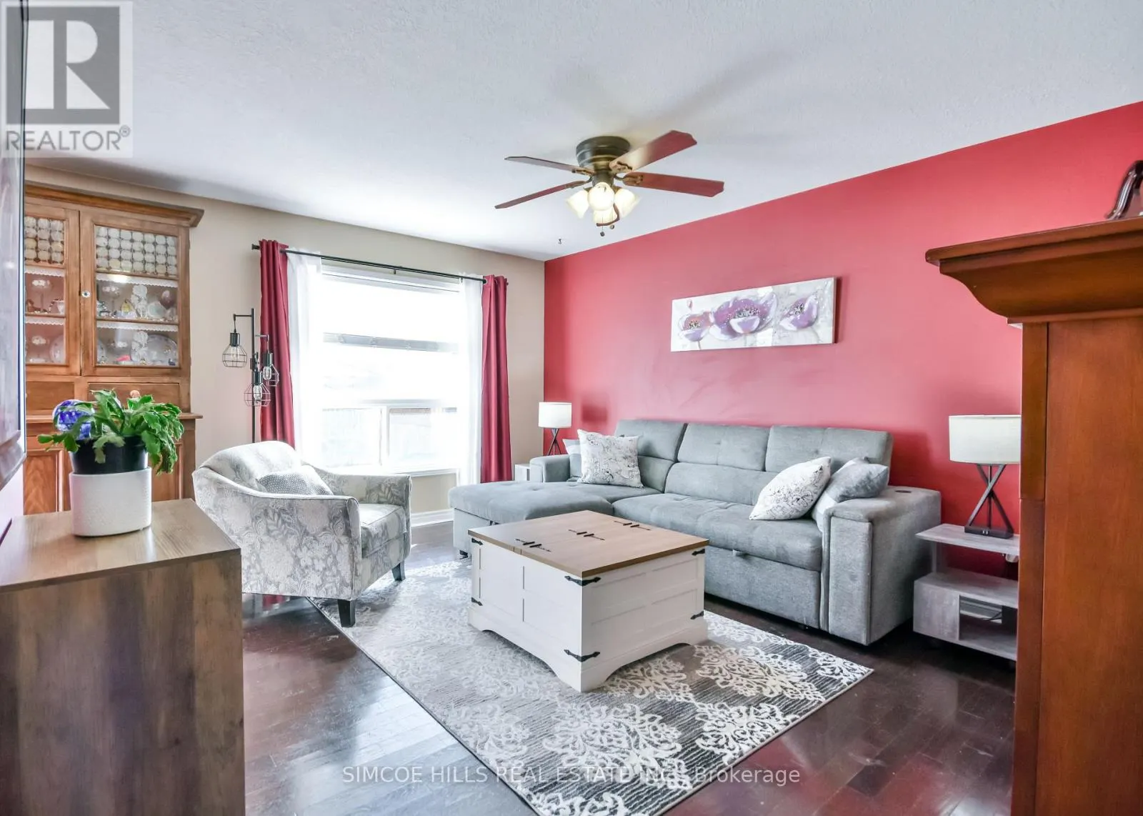 17 - 800 WEST RIDGE BOULEVARD