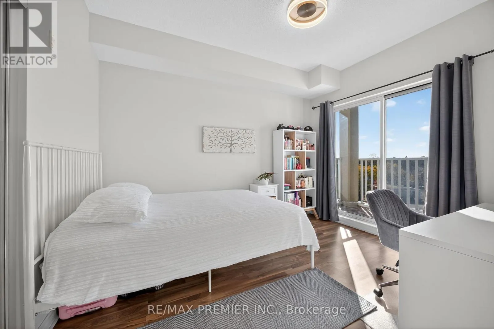 414 - 354 ATHERLEY ROAD