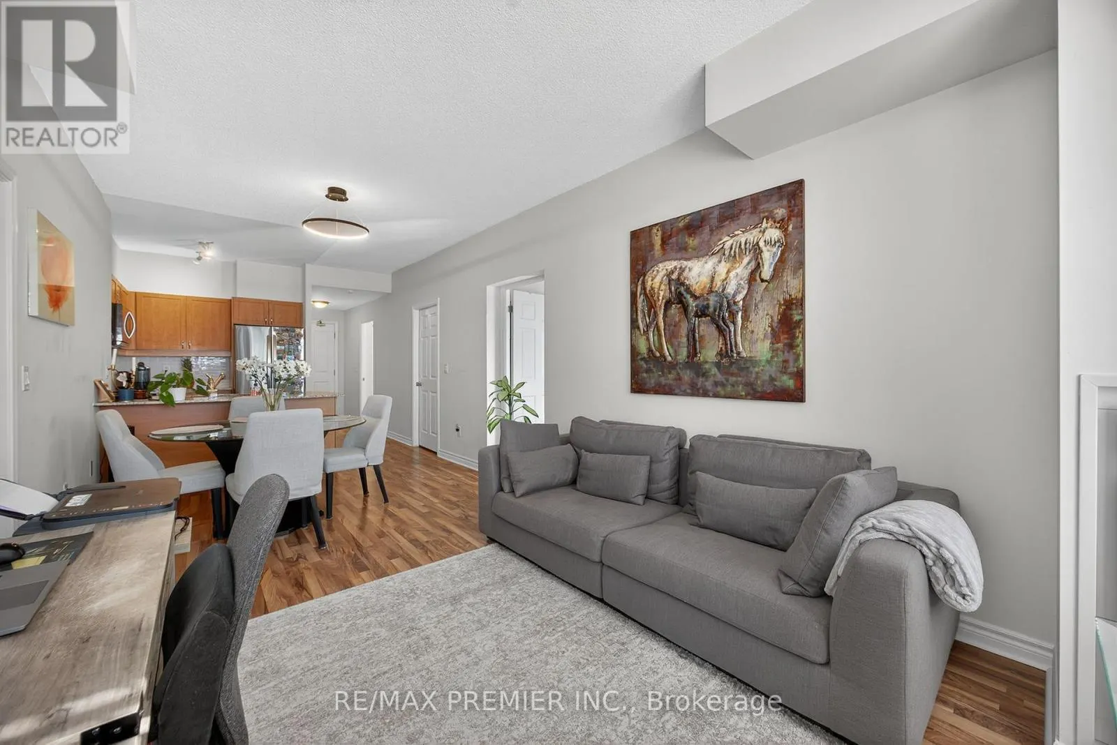 414 - 354 ATHERLEY ROAD