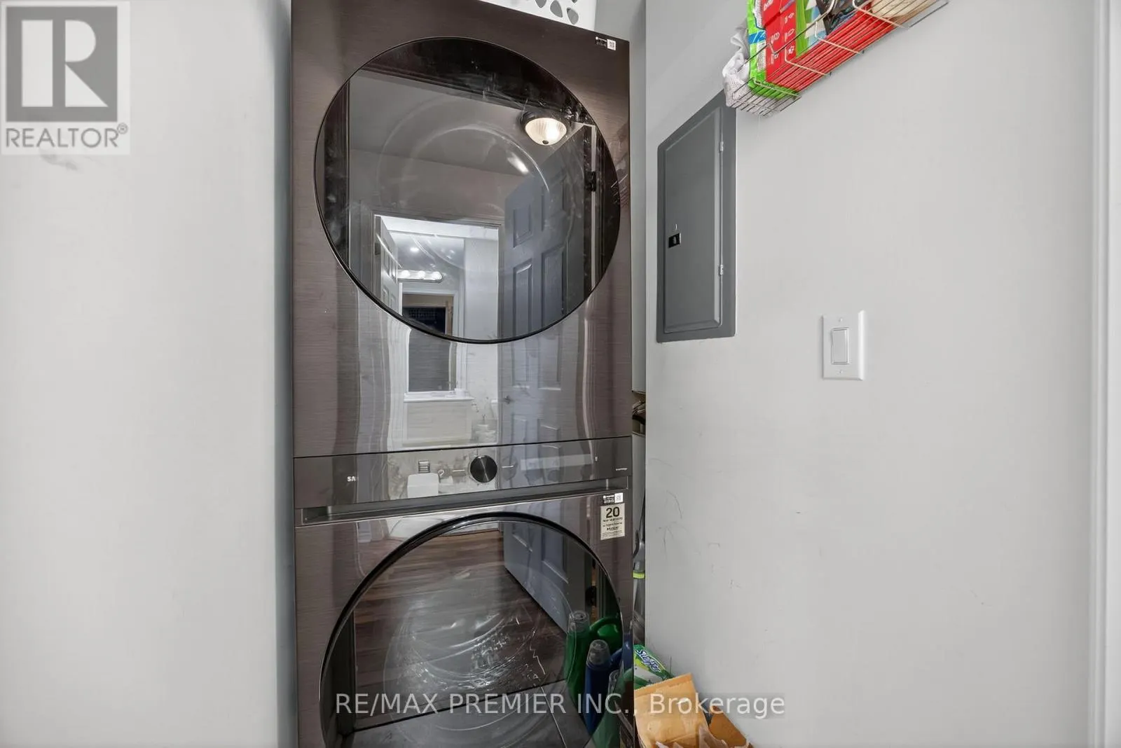 414 - 354 ATHERLEY ROAD