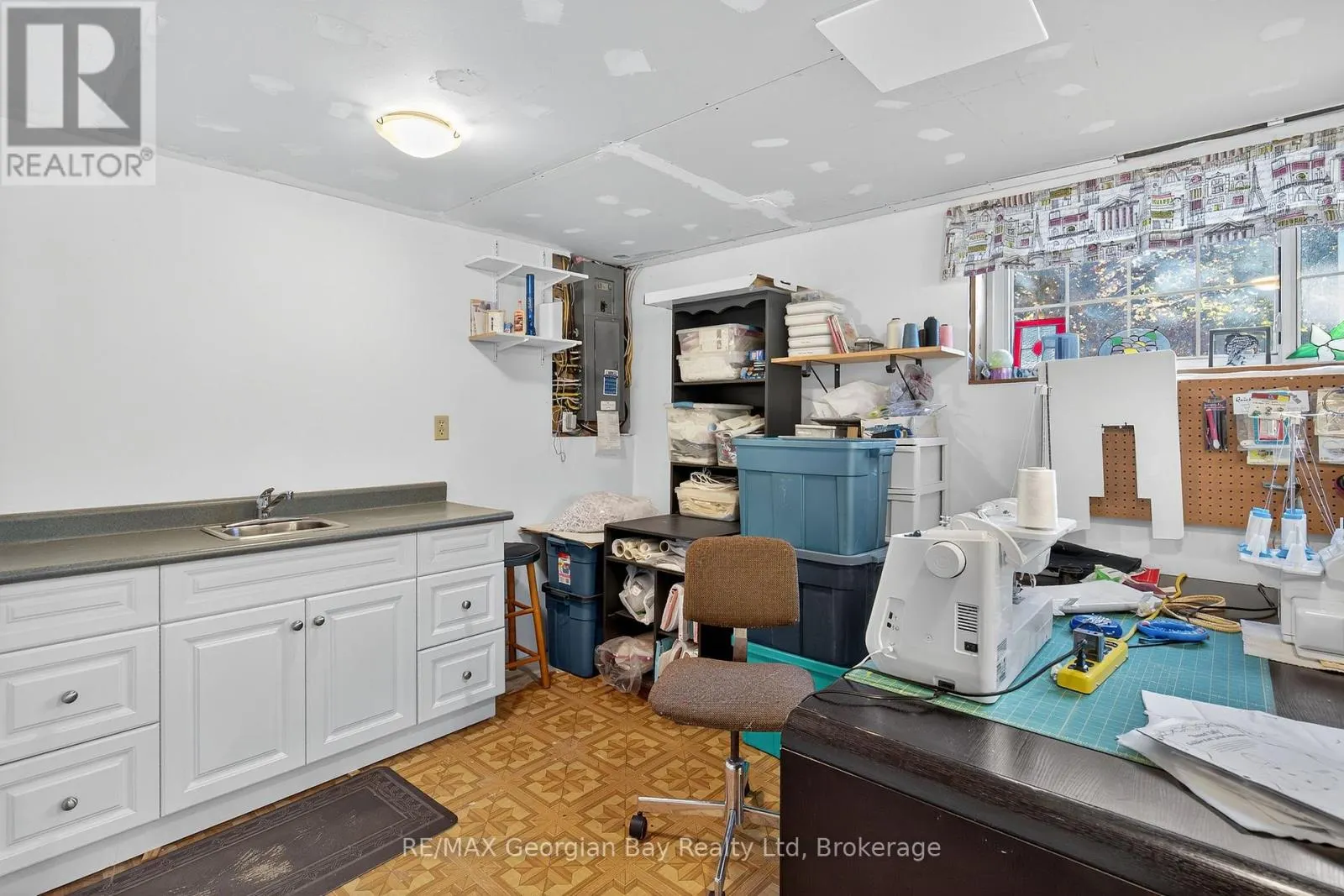 1034 PINE GROVE ROAD