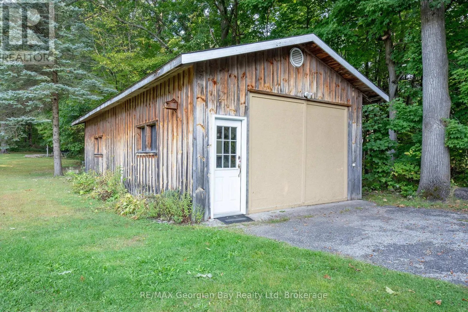 1034 PINE GROVE ROAD