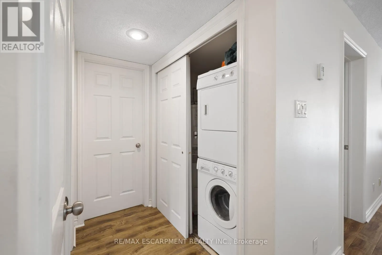 8 - 20 MULLIGAN LANE