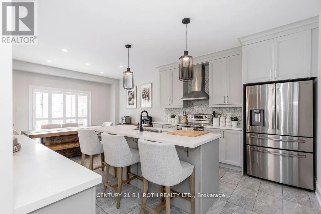 20 WESTMINSTER CIRCLE