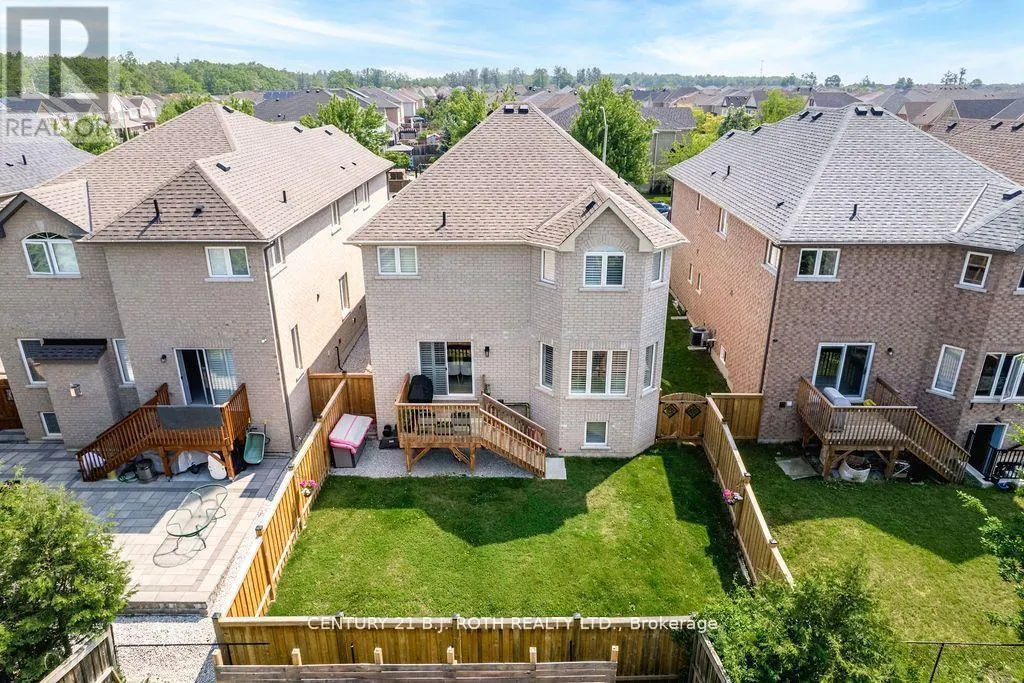 20 WESTMINSTER CIRCLE