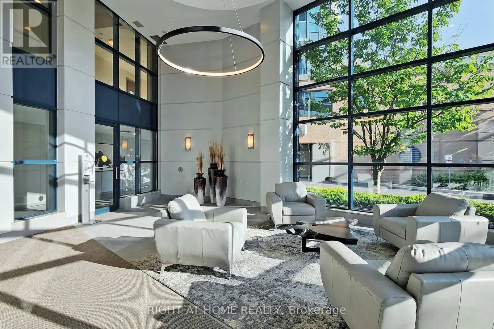 PH06 - 37 ELLEN STREET