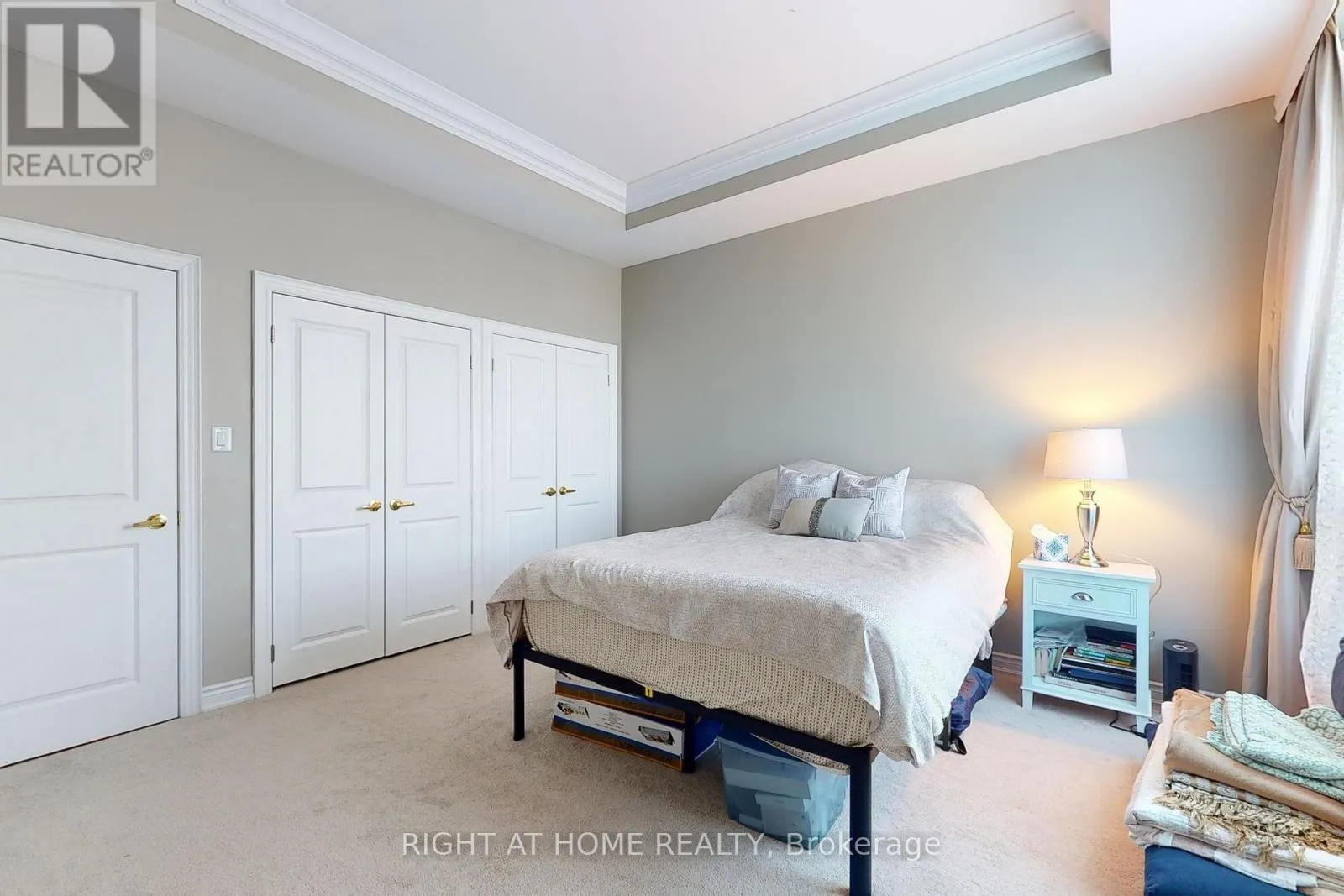 PH06 - 37 ELLEN STREET