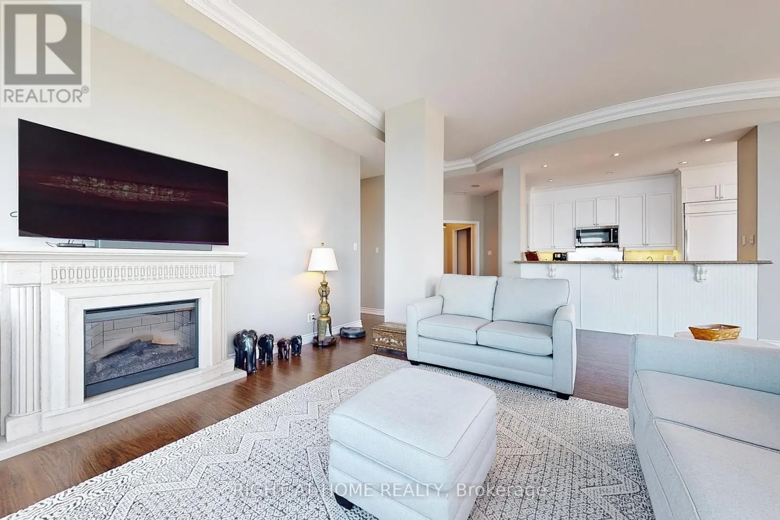 PH06 - 37 ELLEN STREET