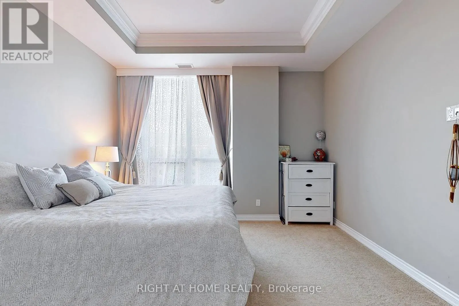 PH06 - 37 ELLEN STREET