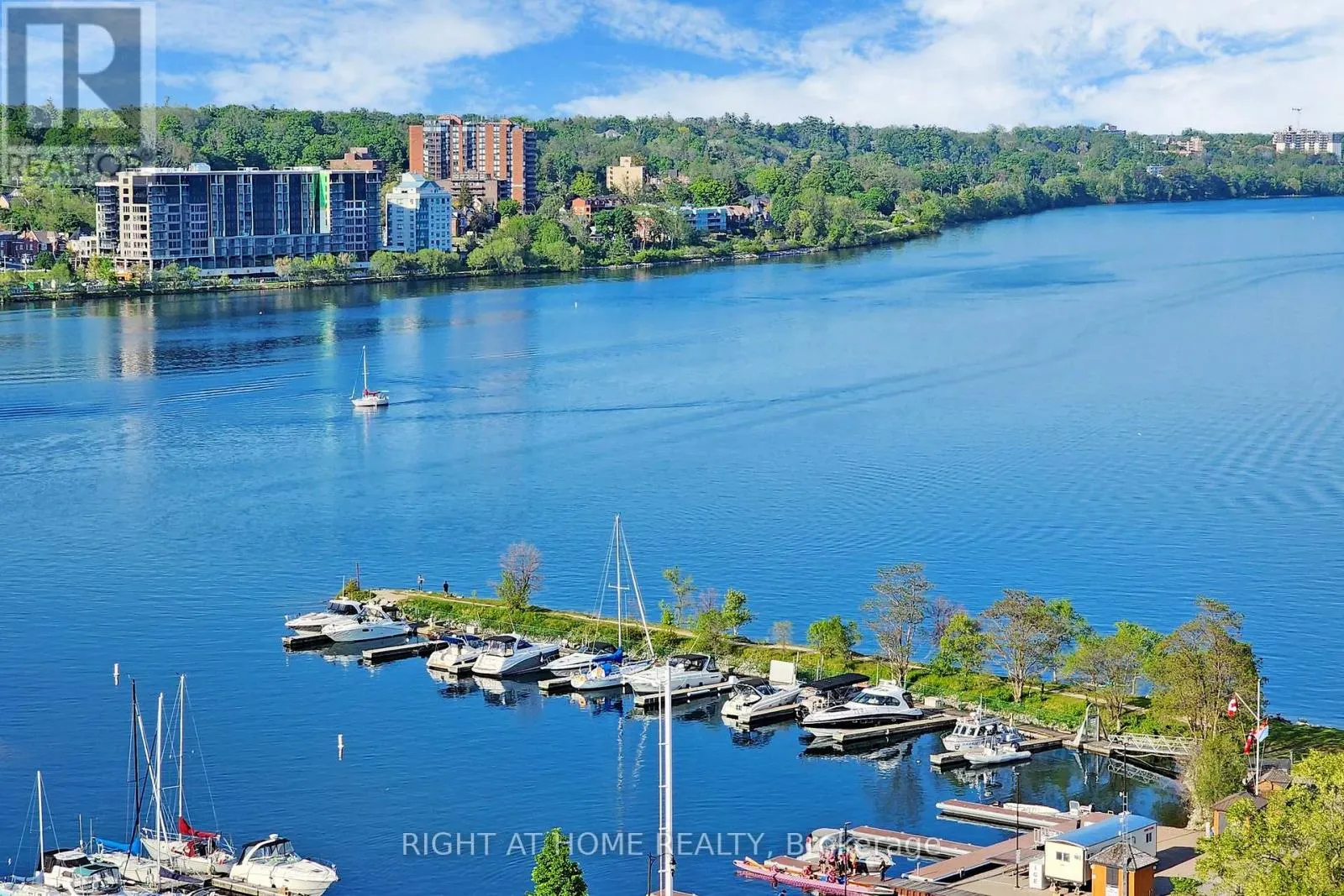 PH06 - 37 ELLEN STREET