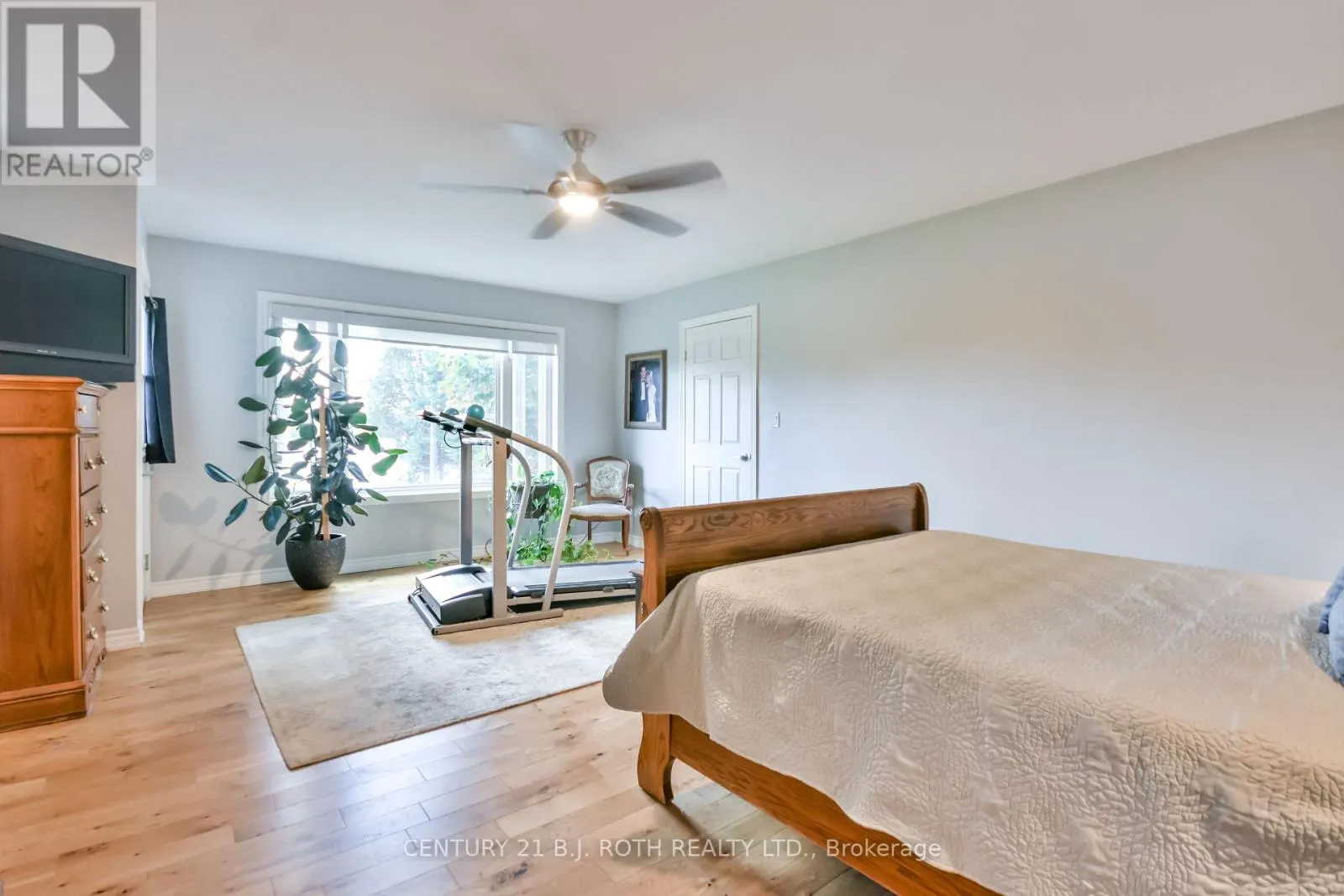 3371 LAKE ST. GEORGE BOULEVARD