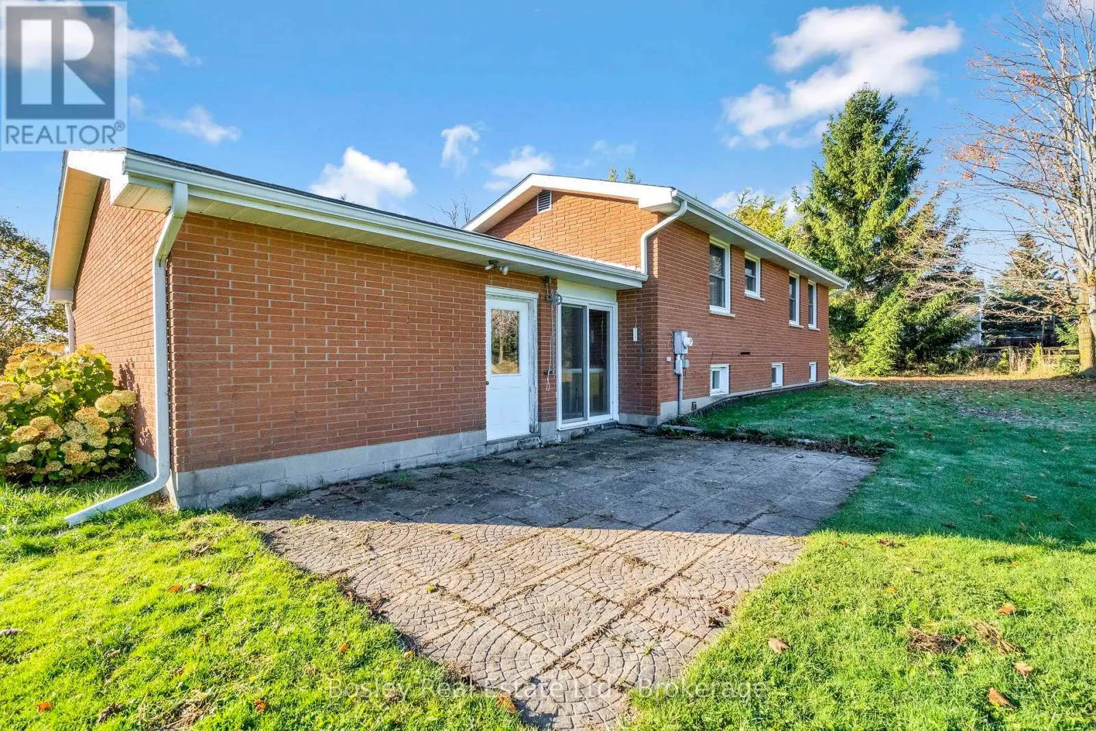 124 - 1080 COUNTY ROAD, #124