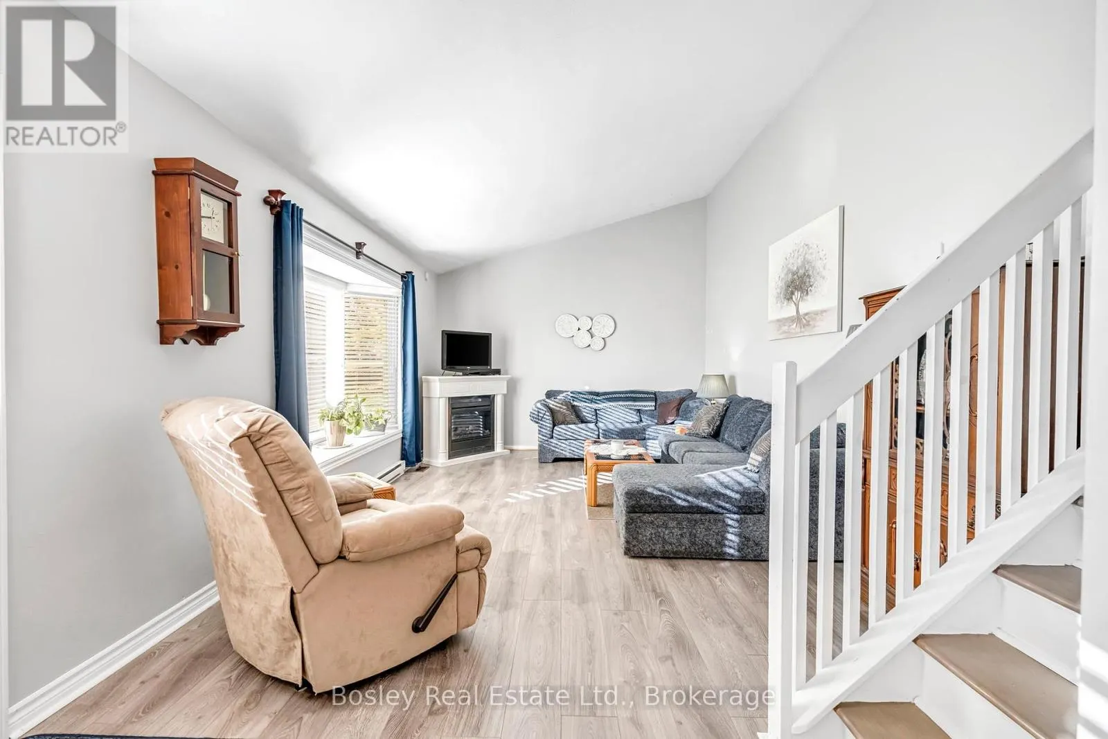 124 - 1080 COUNTY ROAD, #124