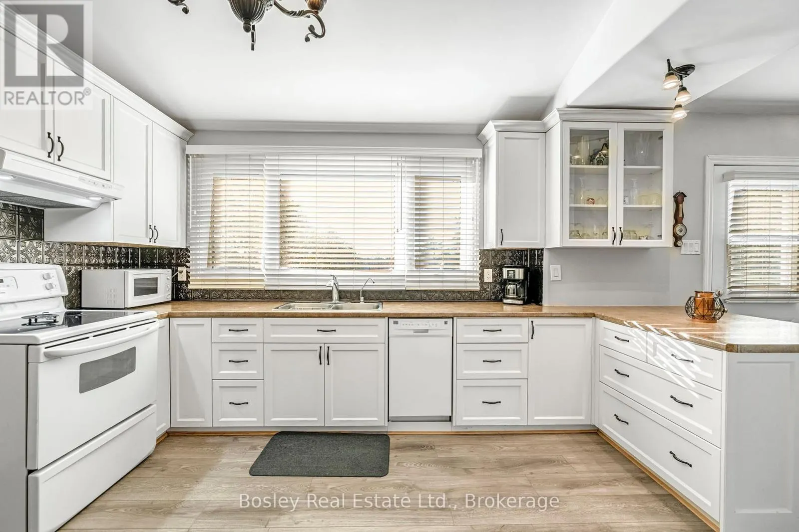 124 - 1080 COUNTY ROAD, #124