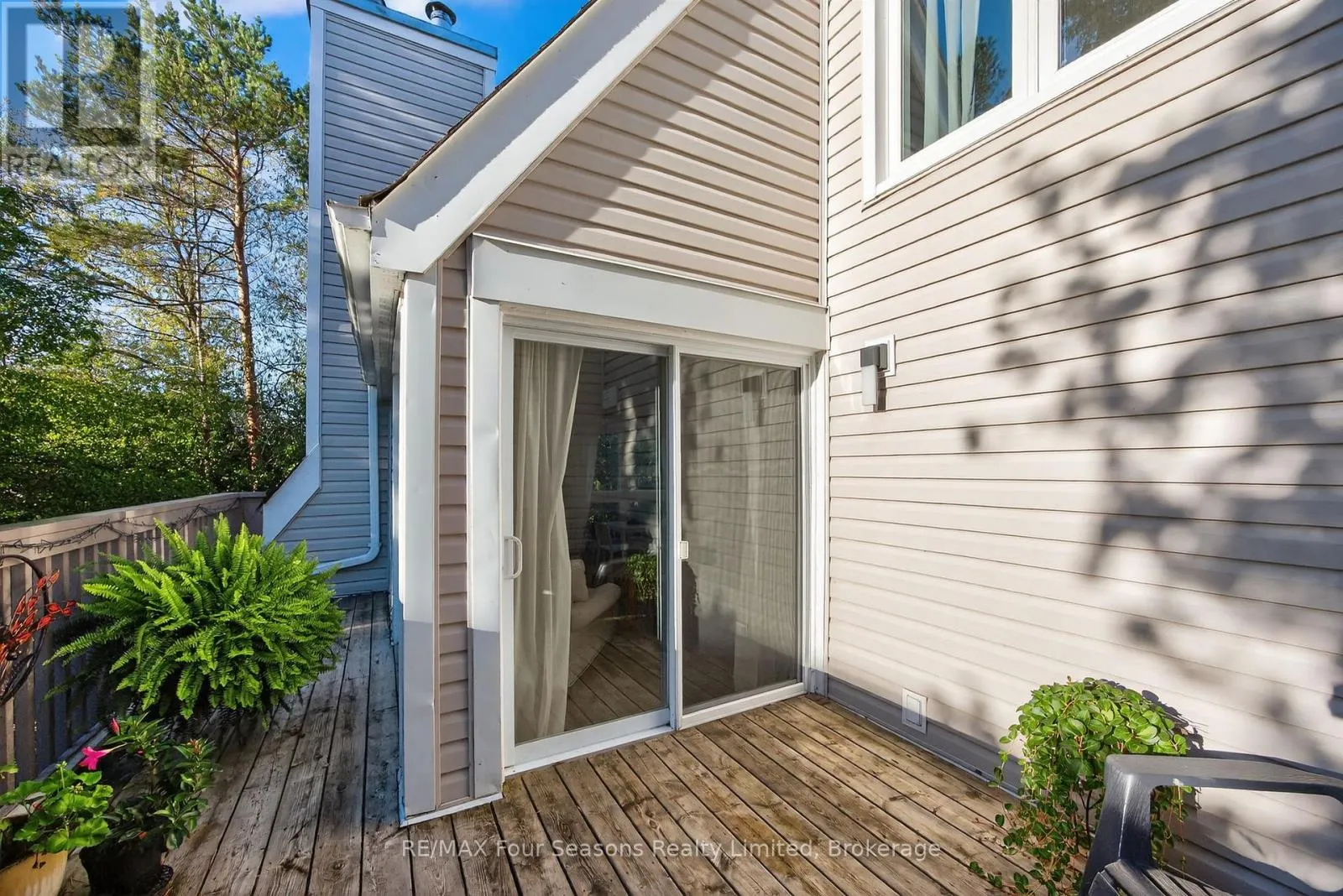 164 - 51 TROTT BOULEVARD, #164